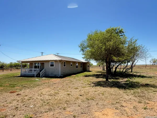 $1,895 | 12985 Fm 1333, Charlotte, TX 78011