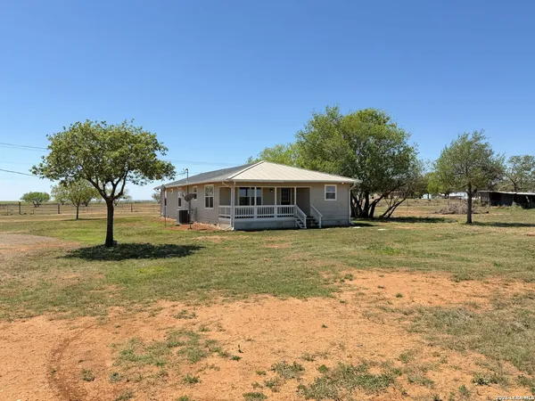 $1,895 | 12985 Fm 1333, Charlotte, TX 78011