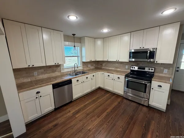 $1,895 | 12985 Fm 1333, Charlotte, TX 78011