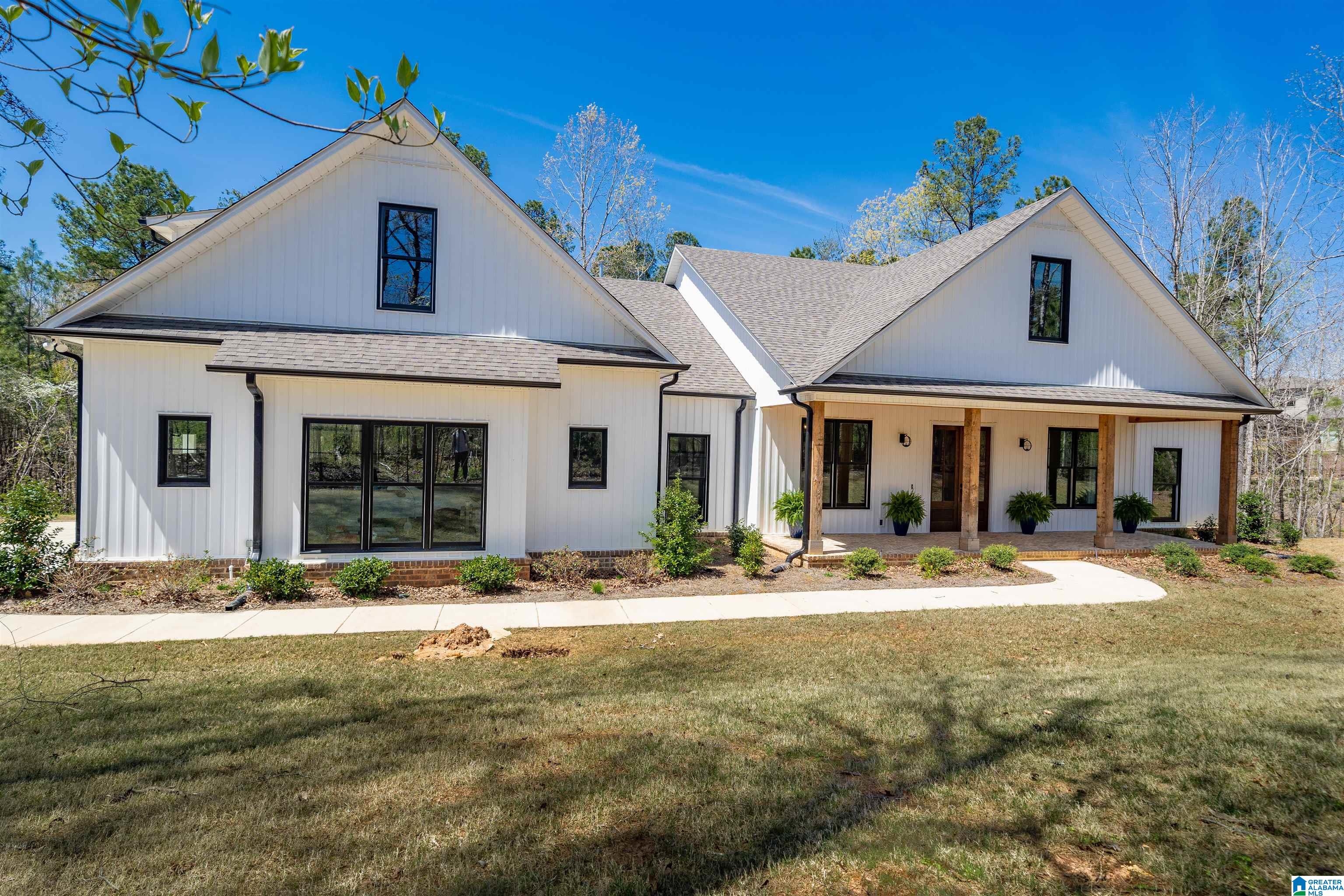 110 Cornerstone Circle Calera, AL 35040 - Photo 2 of 46