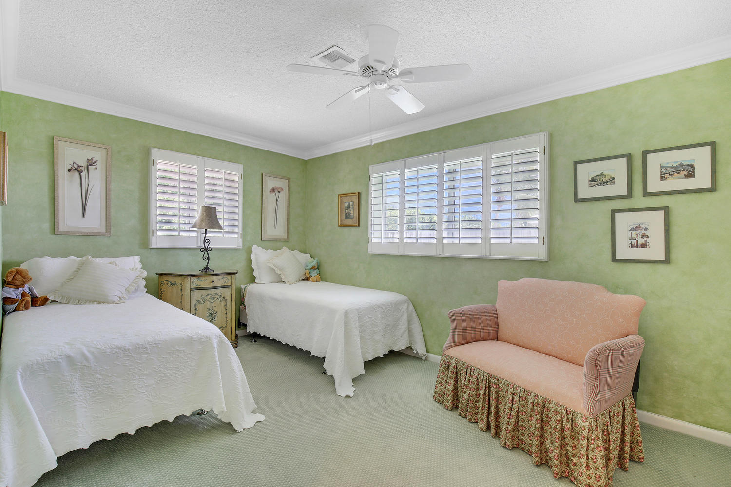 1071 Northwest 3rd Street Boca Raton, FL 33486 - Photo 18 of 25 Guest bedroom
