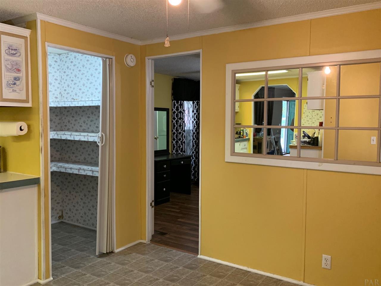 5374 Cox Road Milton, FL 32583 - Photo 5 of 24 Gallery Image 5