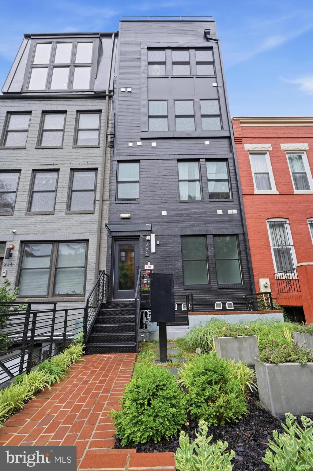 256 15th Street Southeast, Unit 7 Washington, DC 20003 - Photo 1 of 67