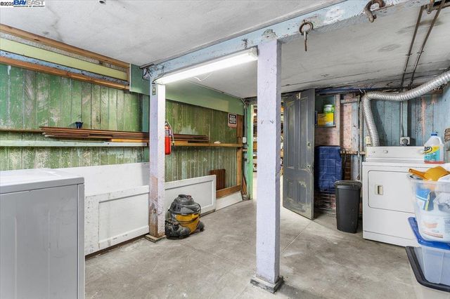 $1,255,000 | 629 Santa Clara Avenue, Alameda, CA 94501