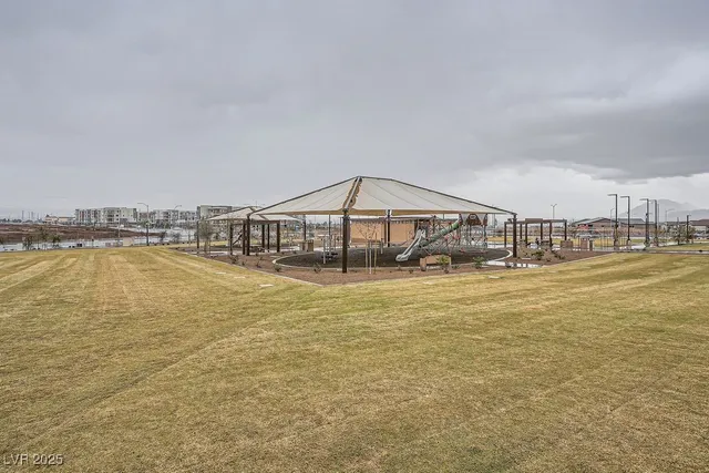 $1,888 | 364 Canary Song Drive, Unit 364, Henderson, NV 89011