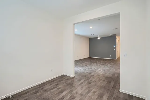 $1,888 | 364 Canary Song Drive, Unit 364, Henderson, NV 89011