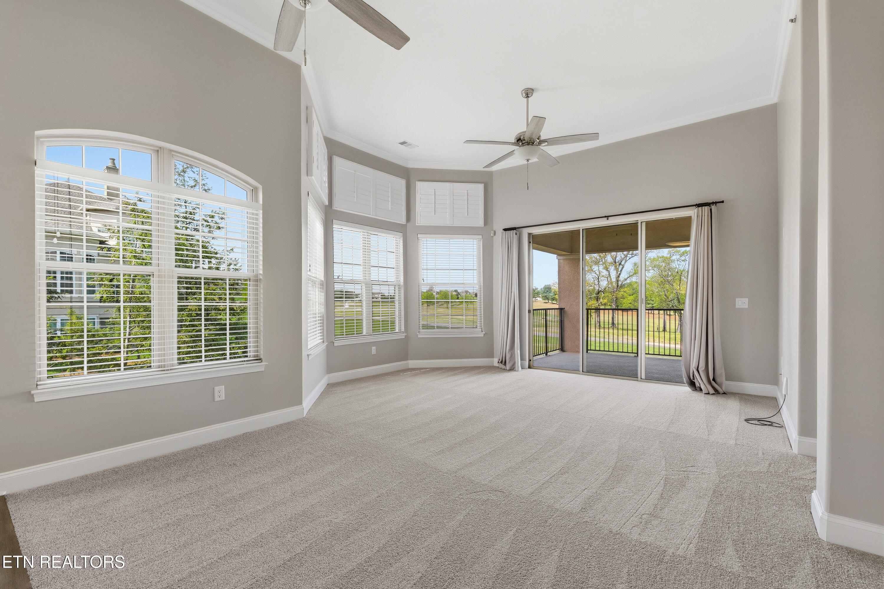565 Rarity Bay Parkway, Unit 201 Vonore, TN 37885 - Photo 3 of 36 DSC06505