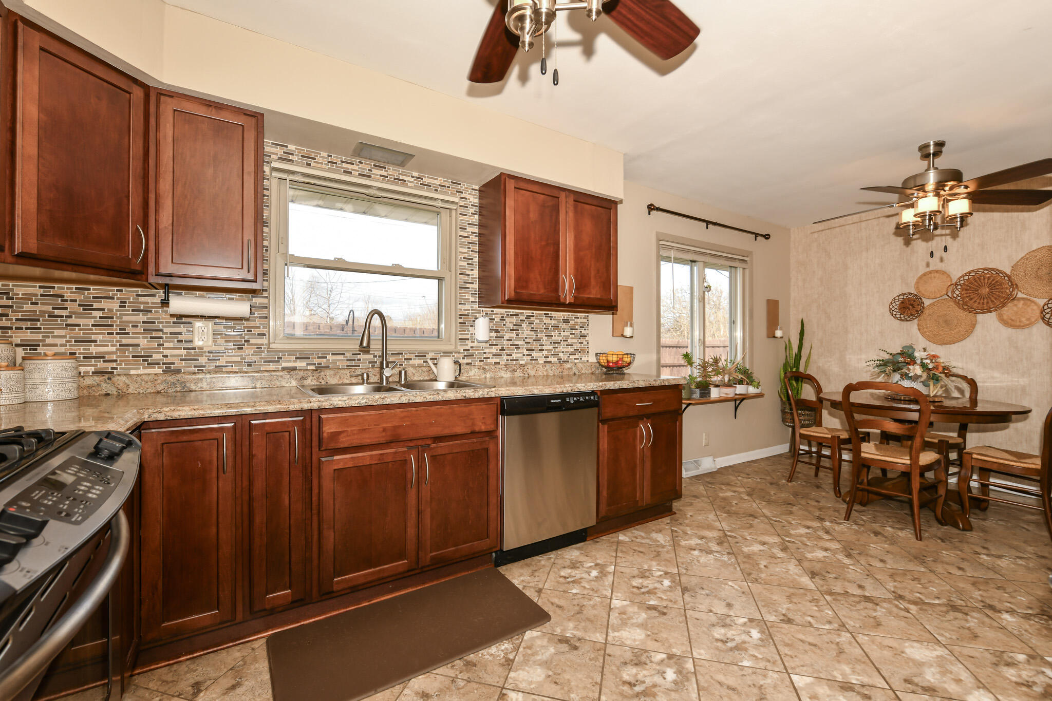 3321 South 70th Street Milwaukee, WI 53219 - Photo 15 of 35 Kitchen