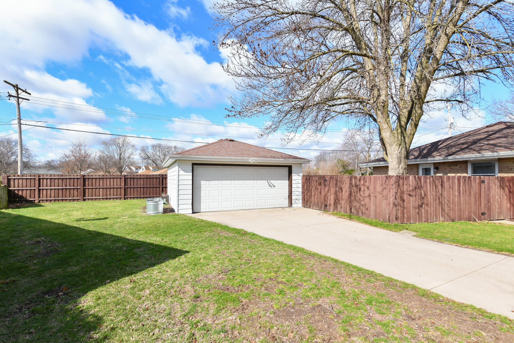 3321 South 70th Street Milwaukee, WI 53219 - Photo 31 of 35 2 Car Garage