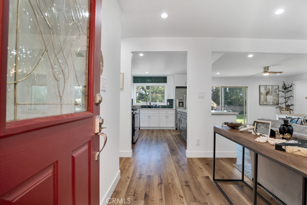 4688 Fort Davis Street Simi Valley, CA 93063 - Photo 14 of 44