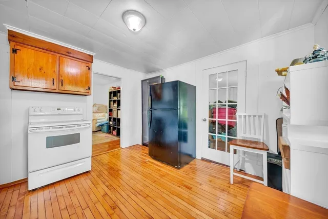 $699,900 | 1687-1689 Main Street, Concord, MA 01742