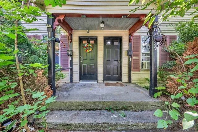 $699,900 | 1687-1689 Main Street, Concord, MA 01742