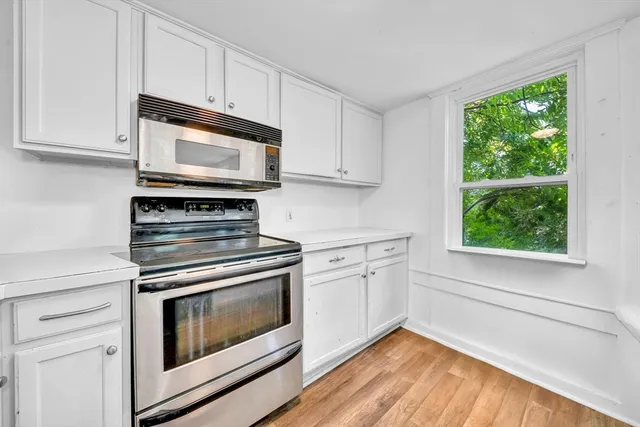 $699,900 | 1687-1689 Main Street, Concord, MA 01742