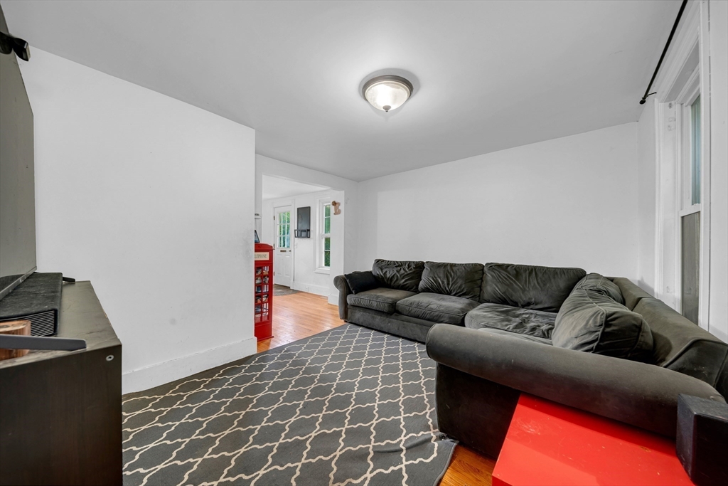 1687-1689 Main Street Concord, MA 01742 - Photo 9 of 32