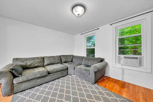 $699,900 | 1687-1689 Main Street, Concord, MA 01742