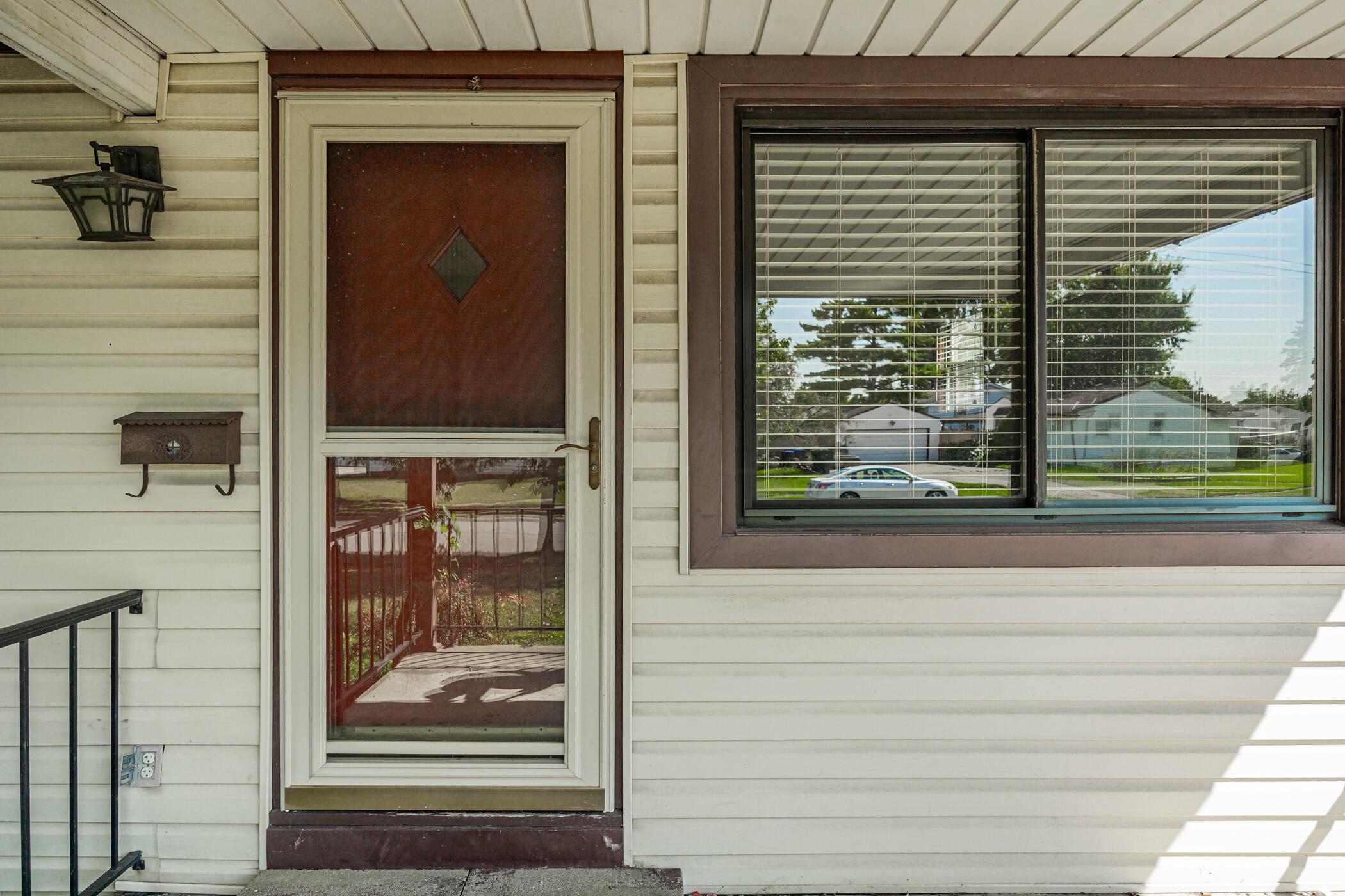 3930 Briggs Road Columbus, OH 43228 - Photo 41 of 59 3930 Briggs Road 047