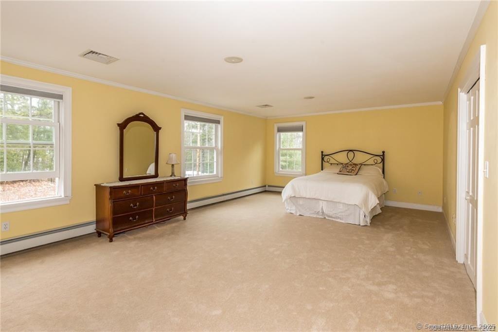 15 Sand Hill Road Simsbury, CT 06089 - Photo 8 of 40