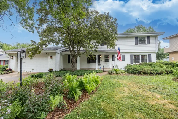 $475,000 | 2828 North 122nd Street, Wauwatosa, WI 53222