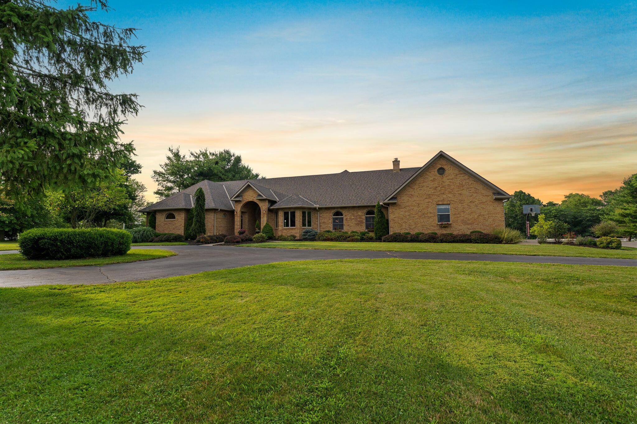 12907 Woodtown Road Galena, OH 43021 - Photo 4 of 117 12907 Woodtown Rd