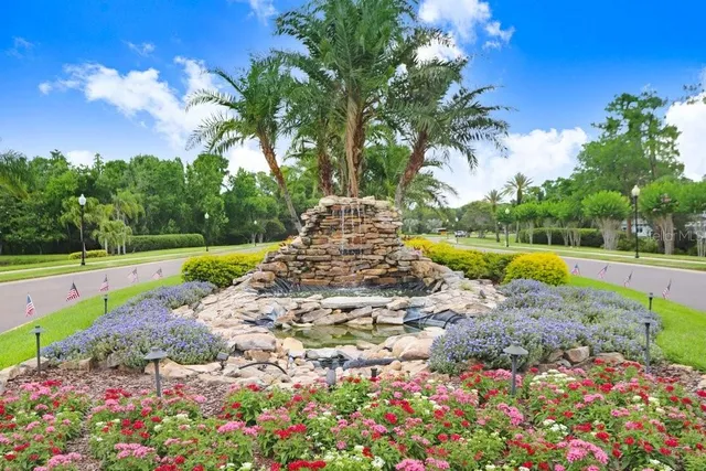 $425,000 | 5302 Waterleaf Court, Valrico, FL 33596