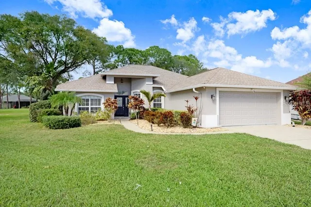 $425,000 | 5302 Waterleaf Court, Valrico, FL 33596