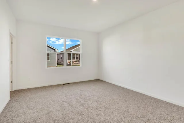 $429,990 | 2582 Skye Drive, Pingree Grove, IL 60140