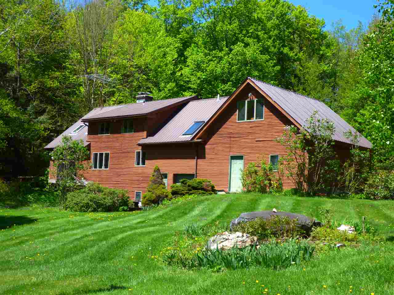 282 Slayton Farm Road Stowe, VT 05672 - Photo 37 of 40
