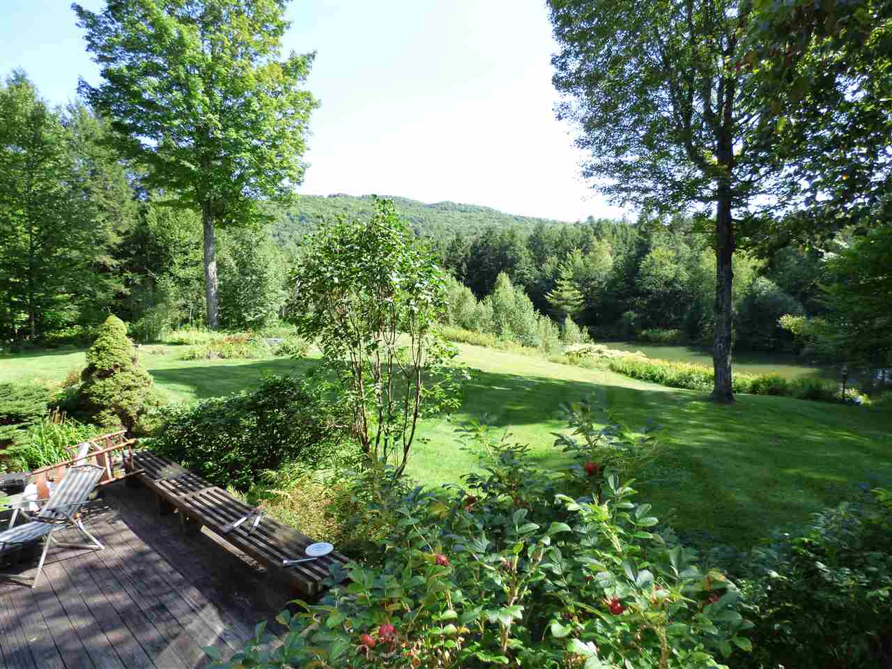 282 Slayton Farm Road Stowe, VT 05672 - Photo 6 of 40