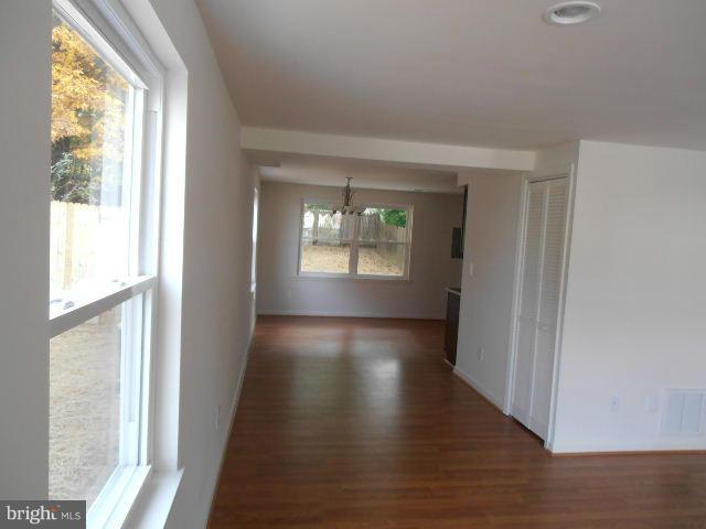 7629 Barlowe Road Landover, MD 20785 - Photo 4 of 16 Dining Room