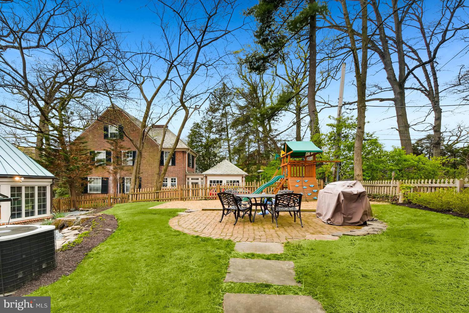 4 Millbrook Road Baltimore, MD 21218 - Photo 27 of 29 Brick Patio + Fenced in Yard!