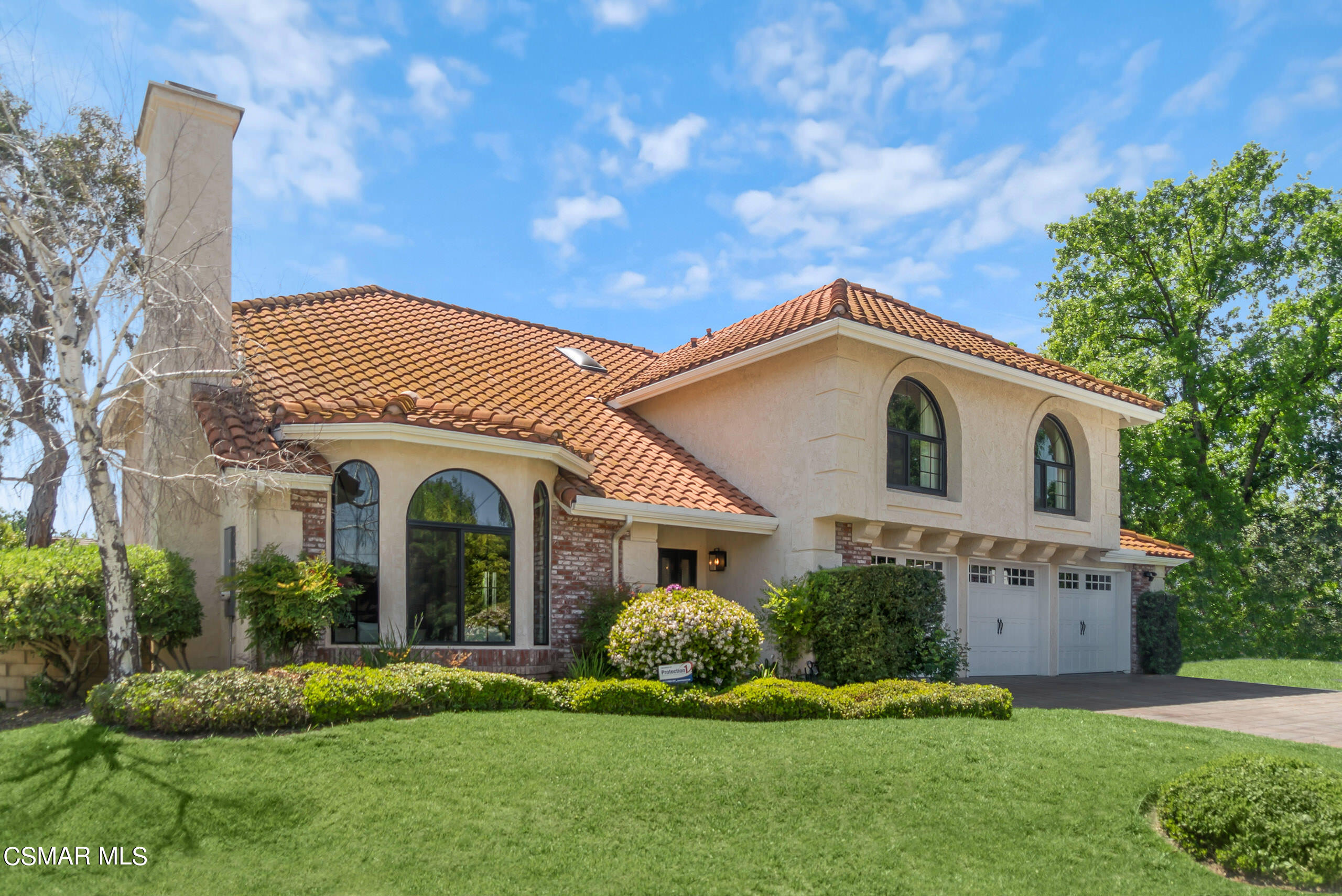 29142 Fountainwood Street, Agoura Hills, CA 91301 Compass