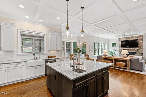 $1,135,000 | 3209 Bryant Falls Court, Raleigh, NC 27613