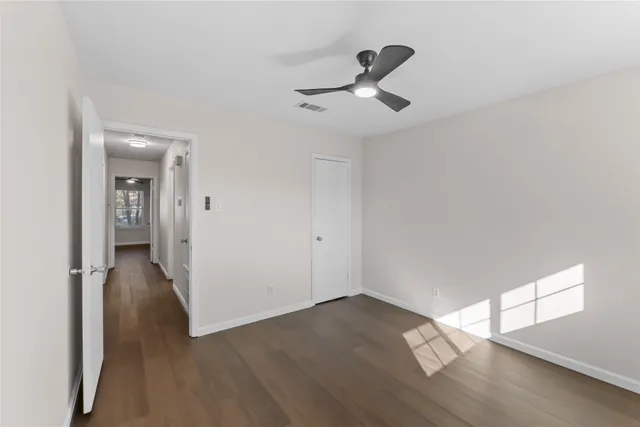 $1,850 | 903 East Logan Street, Round Rock, TX 78664