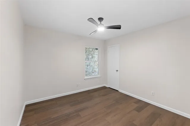 $1,850 | 903 East Logan Street, Round Rock, TX 78664