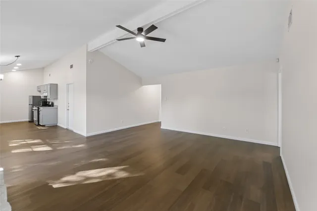 $1,850 | 903 East Logan Street, Round Rock, TX 78664