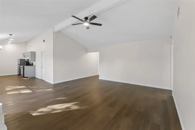 $1,850 | 903 East Logan Street, Round Rock, TX 78664