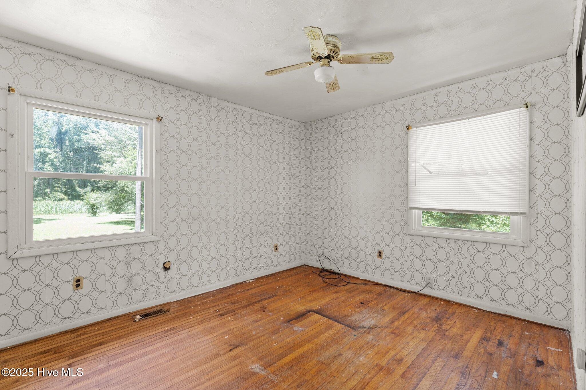 235 Poor Road Scotland Neck, NC 27874 - Photo 14 of 18 24-web-or-mls-DSC05723