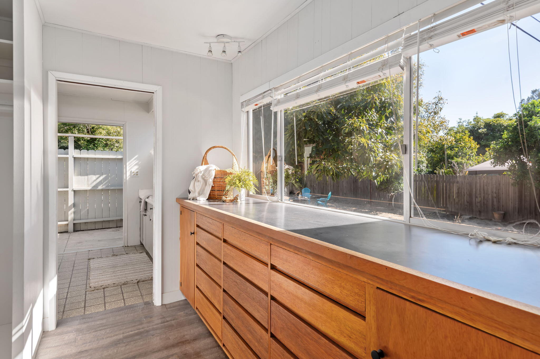 4612 Dean Drive Ventura, CA 93003 - Photo 15 of 33