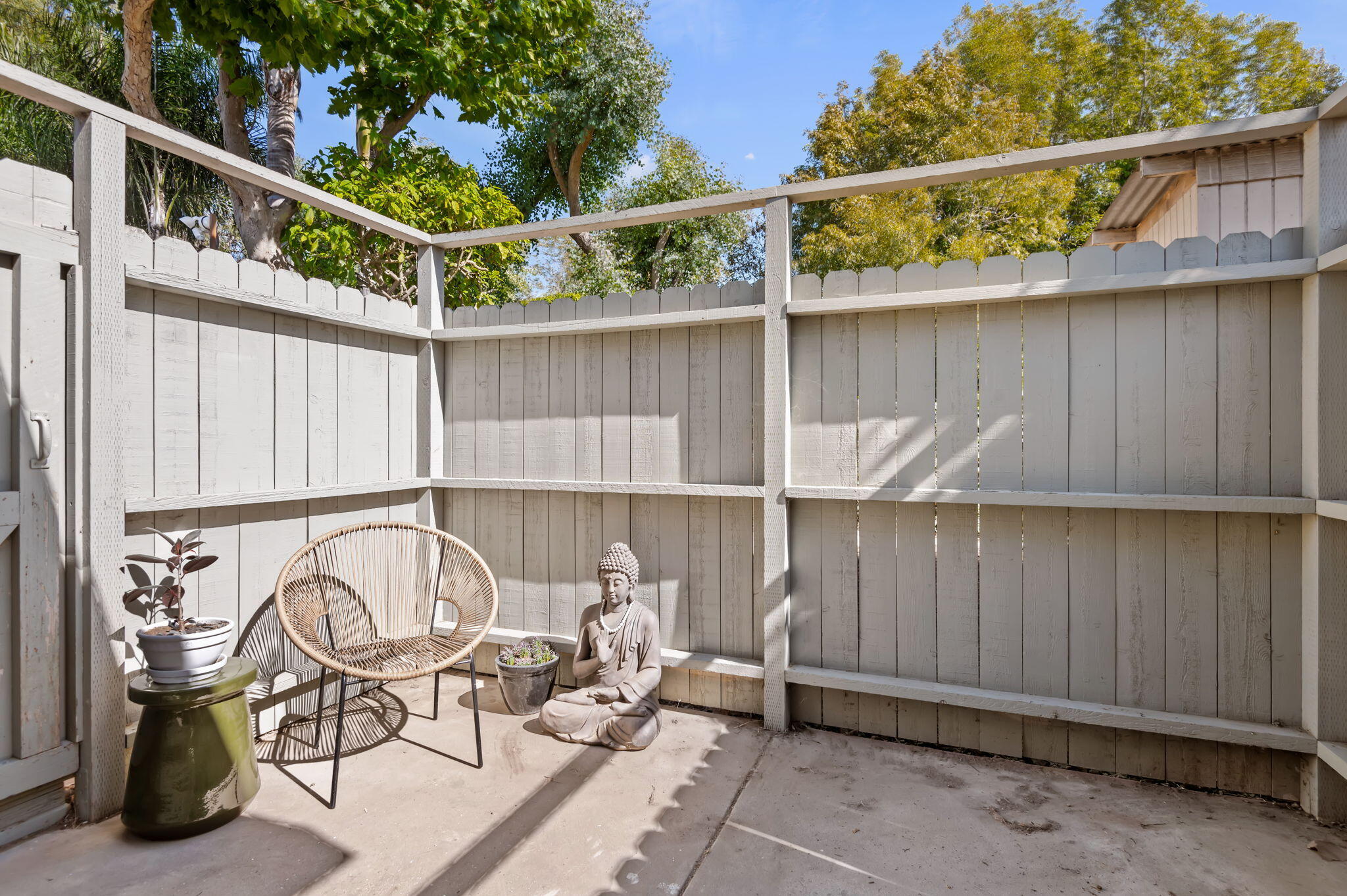 4612 Dean Drive Ventura, CA 93003 - Photo 18 of 33 a view of a chair and table in the balcony