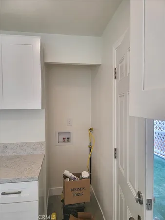 $169,900 | 6207 East Sea Breeze Drive, Long Beach, CA 90803