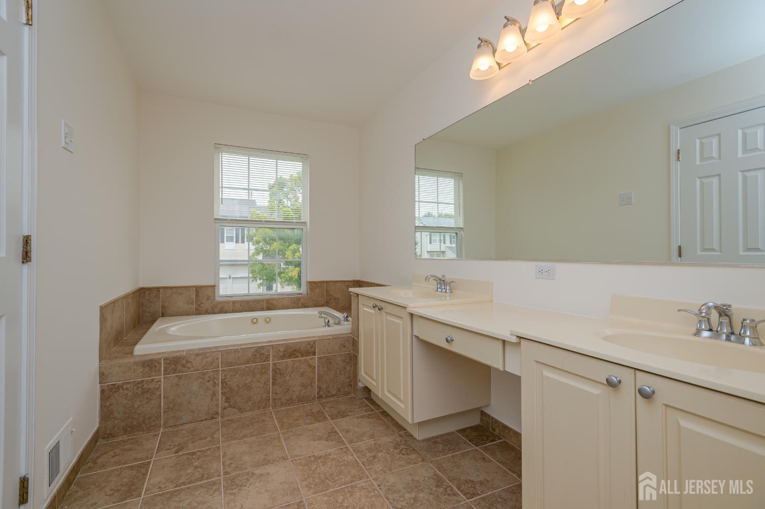 71 Manley Road Pennington, NJ 08534 - Photo 20 of 28