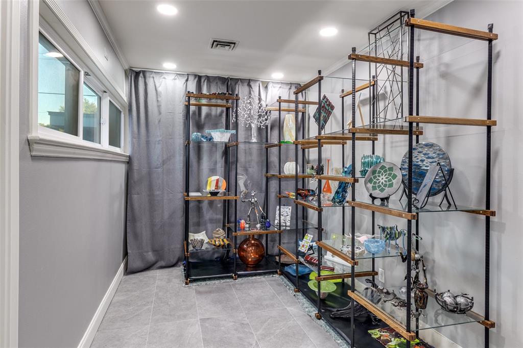 6566 Ridgeview Circle Dallas, TX 75240 - Photo 30 of 39