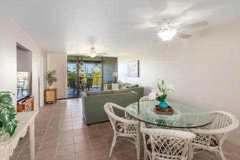 $775,000 | 78-6920 Alii Drive, Unit 219, Kailua-Kona, HI 96740