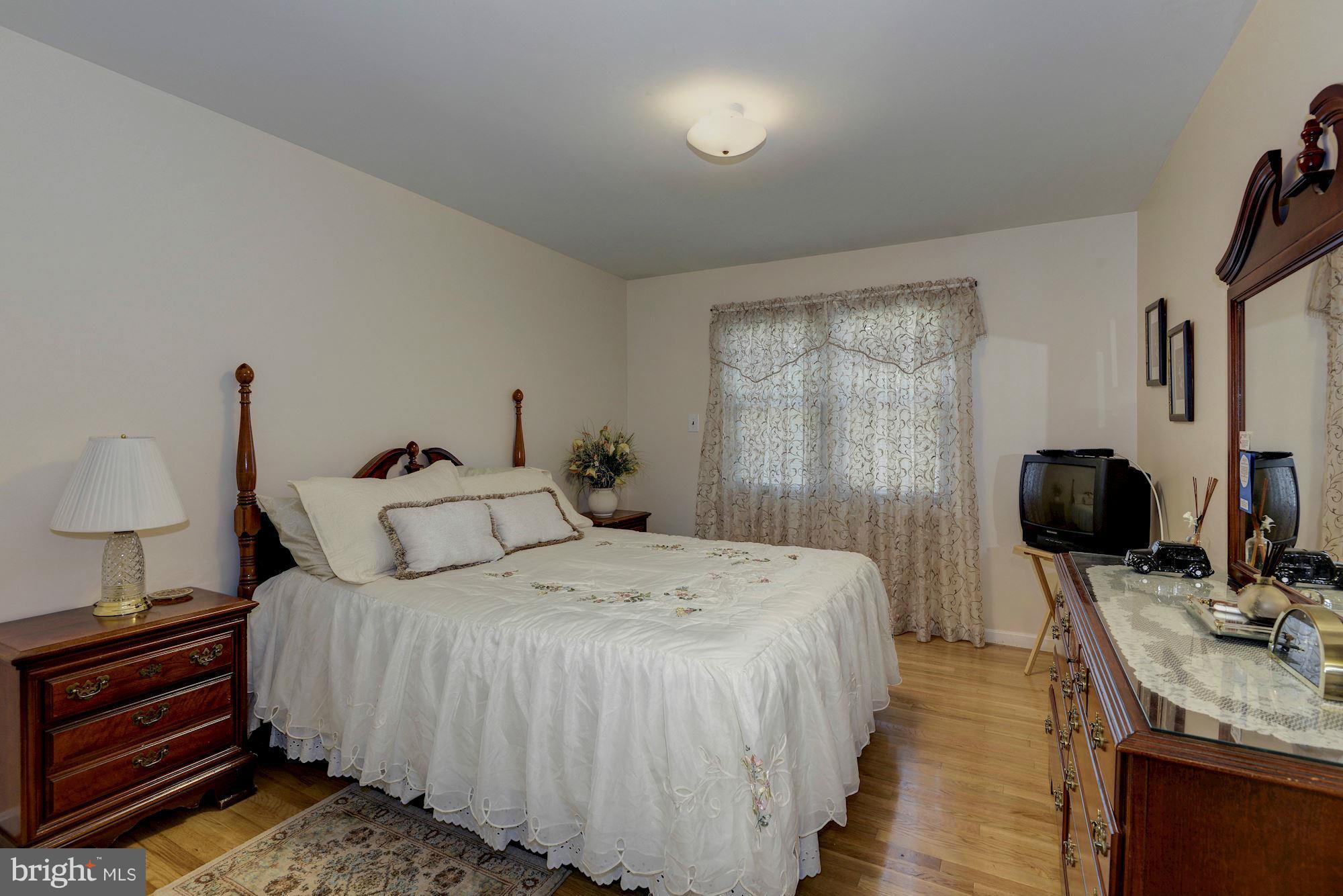 1701 Billman Lane Silver Spring, MD 20902 - Photo 23 of 30 Bedroom