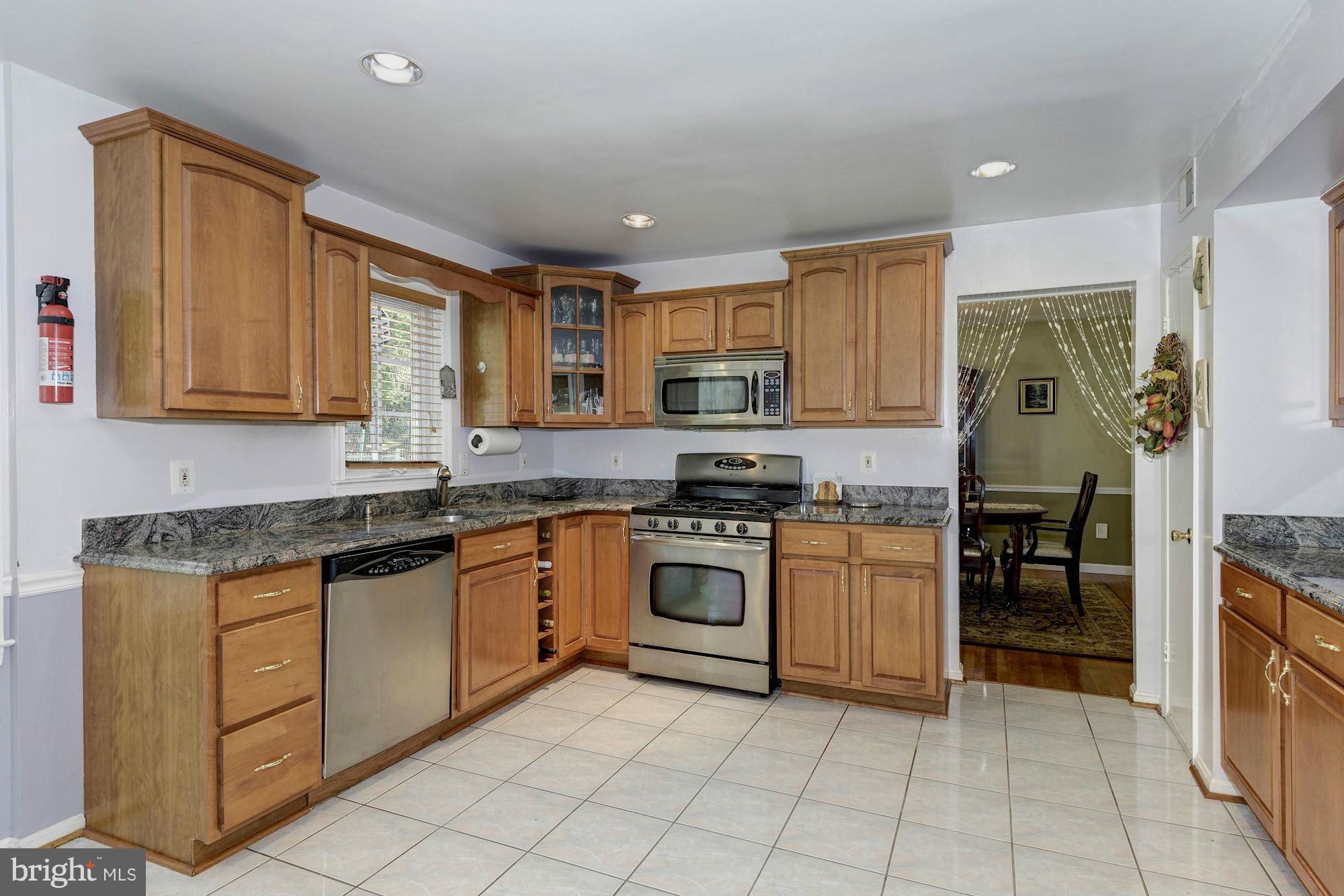 1701 Billman Lane Silver Spring, MD 20902 - Photo 9 of 30 Kitchen