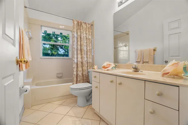 $6,500 | 1012 Southwest 156th Avenue, Pembroke Pines, FL 33027