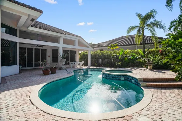 $6,500 | 1012 Southwest 156th Avenue, Pembroke Pines, FL 33027