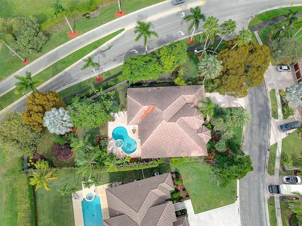 $6,500 | 1012 Southwest 156th Avenue, Pembroke Pines, FL 33027
