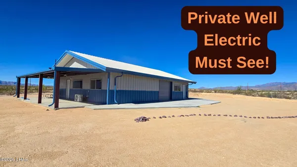 $405,000 | 4302 West Speedway Road, Yucca, AZ 86438