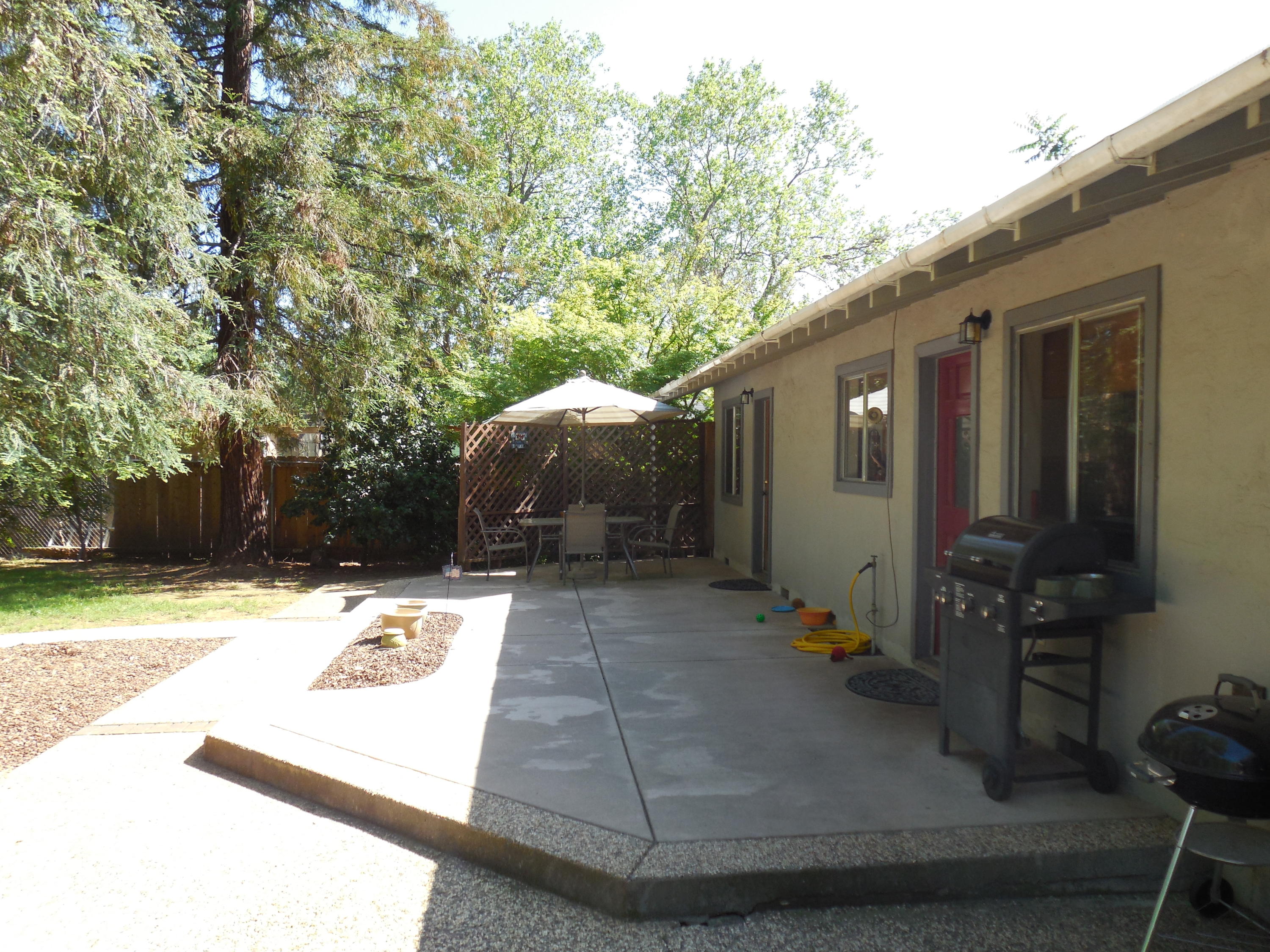 11473 Hawley Road Redding, CA 96003 - Photo 14 of 19 DSCN0435